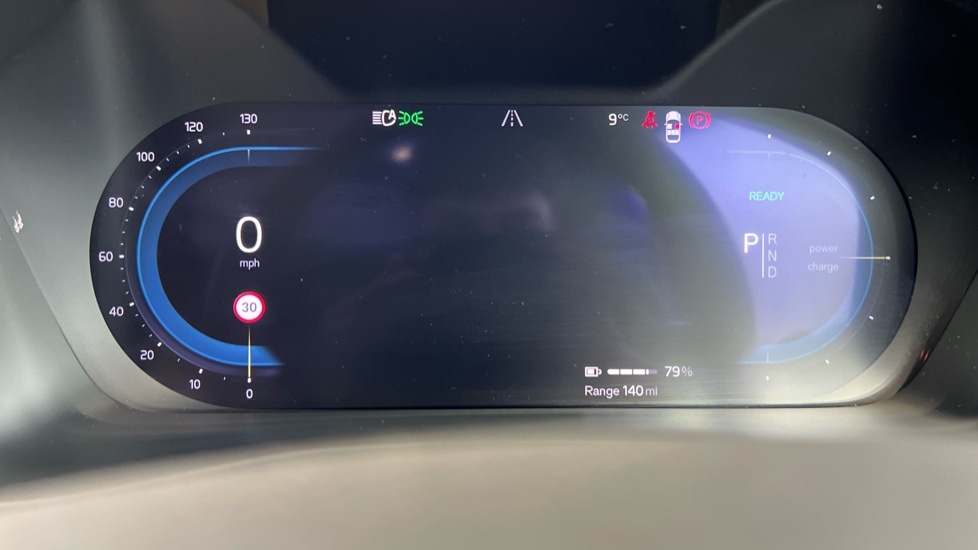 Used Volvo XC40 2023 for sale - 77102577: Photo 55