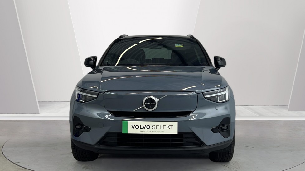Used Volvo XC40 2023 for sale - 77102577: Photo 8