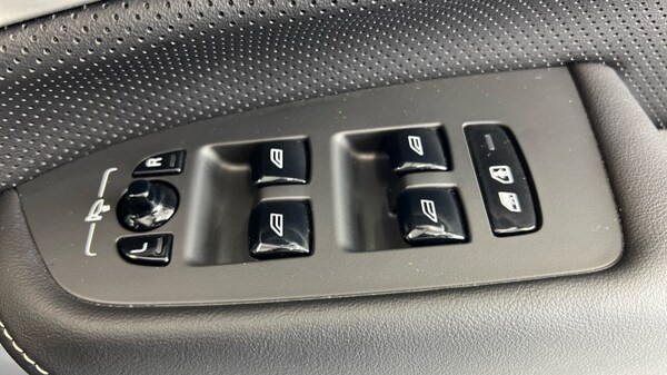 Used Volvo XC90 2023 for sale - 76191131: Photo 24