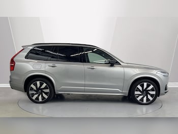 Used Volvo XC90 2023 for sale - 76191131: Photo 3