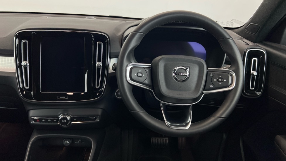 Used Volvo XC40 2022 for sale - 77235491: Photo 10