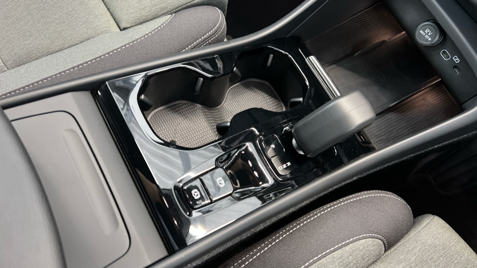 Used Volvo XC40 2022 for sale - 77235491: Photo 25