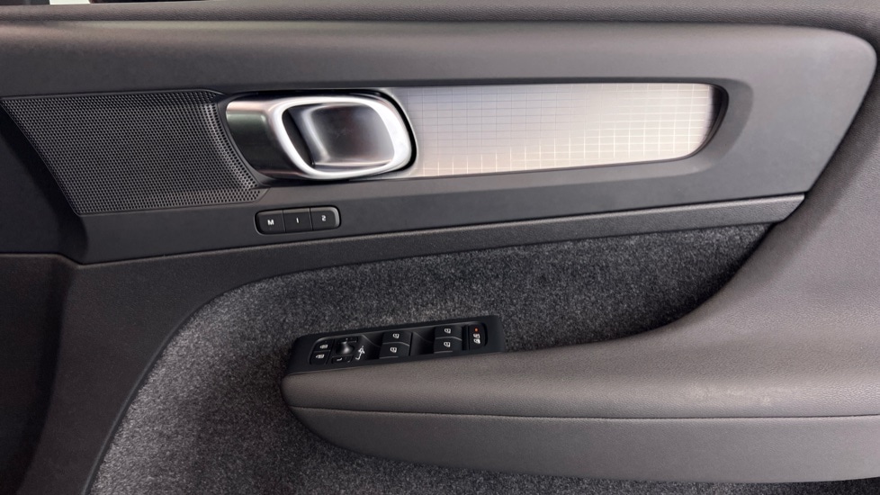 Used Volvo XC40 2022 for sale - 77235491: Photo 29