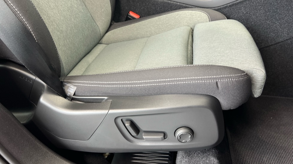 Used Volvo XC40 2022 for sale - 77235491: Photo 30