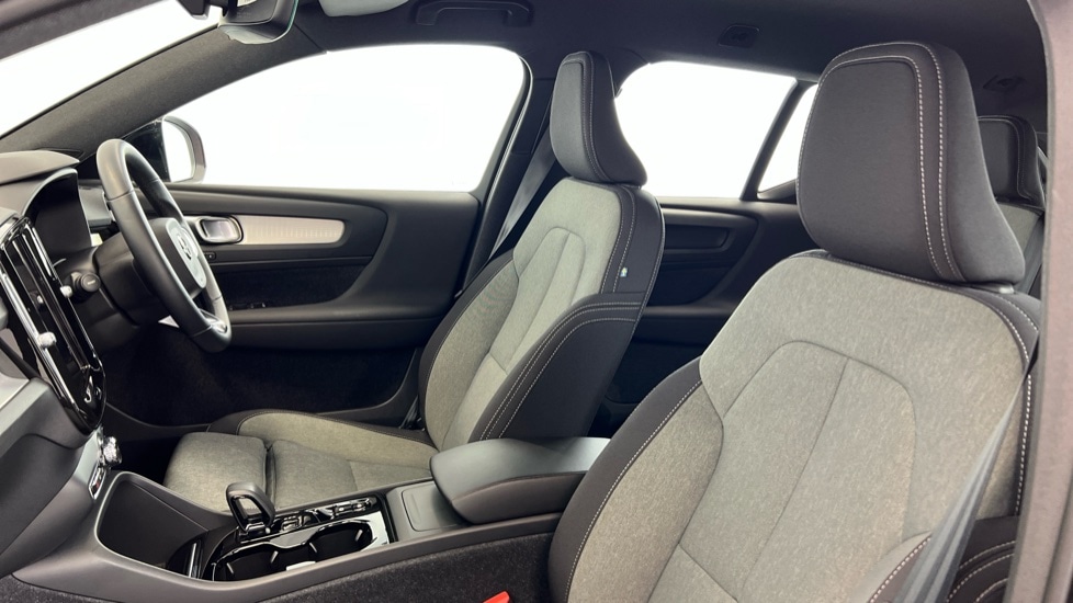 Used Volvo XC40 2022 for sale - 77235491: Photo 38