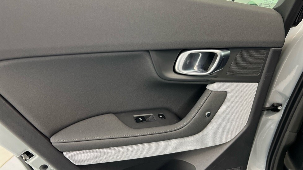 Used Polestar Polestar 2 2025 for sale - 77755716: Photo 53