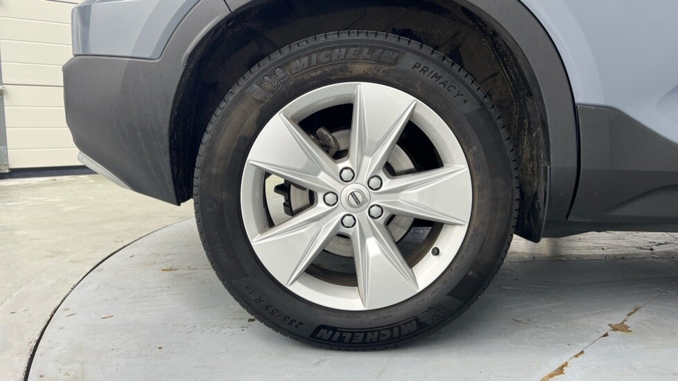 Used Volvo XC40 2023 for sale - 77480213: Photo 55