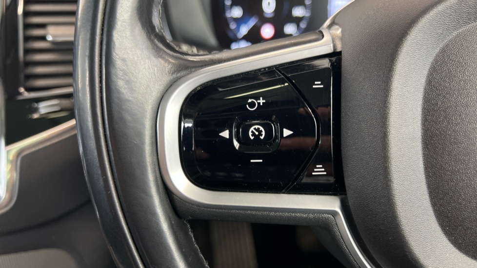 Used Volvo XC90 2018 for sale - 76098038: Photo 21