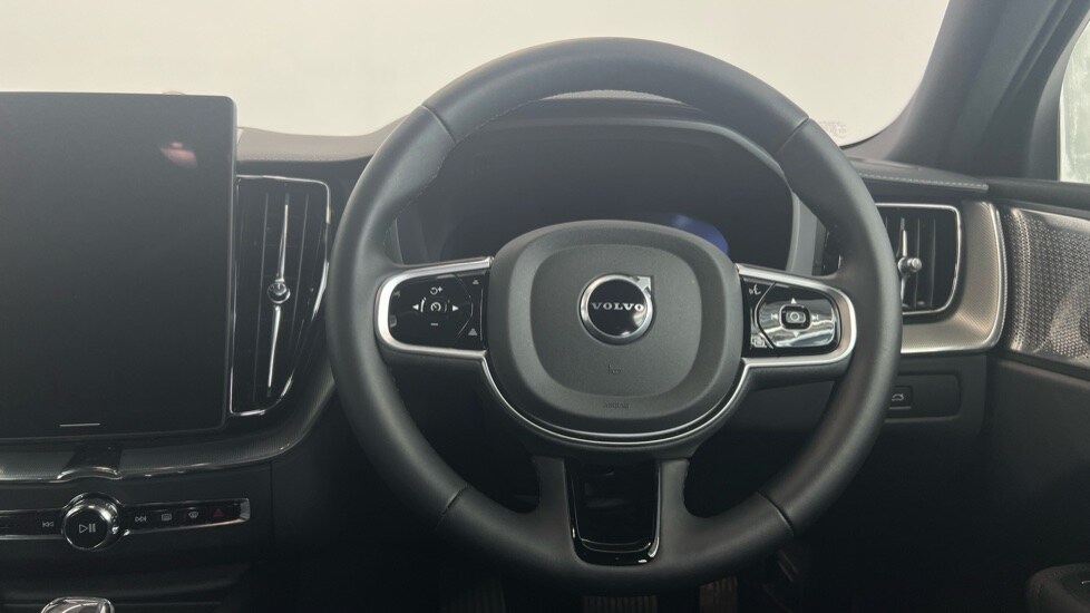 Used Volvo XC60 2025 for sale - 77499574: Photo 10