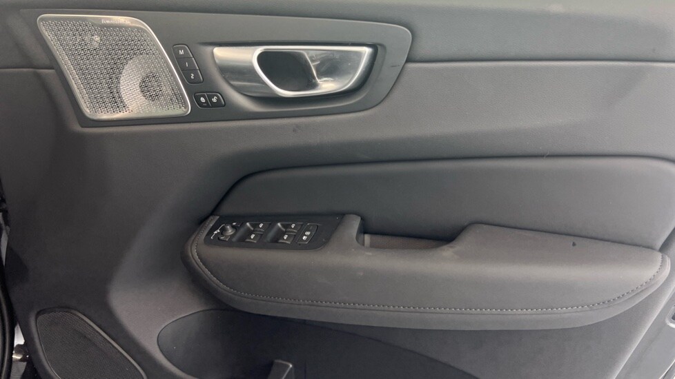 Used Volvo XC60 2025 for sale - 77499574: Photo 29