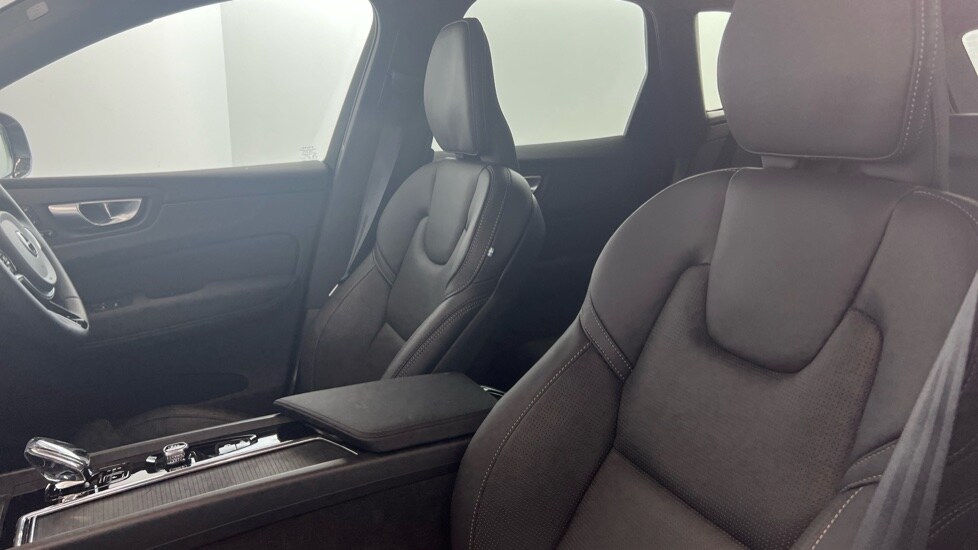 Used Volvo XC60 2025 for sale - 77499574: Photo 37