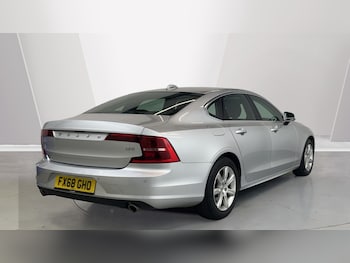 Used Volvo S90 2018 for sale - 76221841: Photo