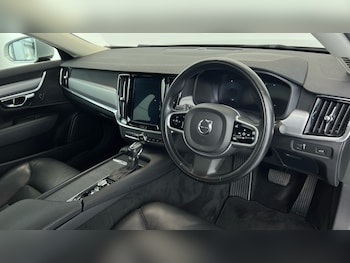 Used Volvo S90 2018 for sale - 76221841: Photo