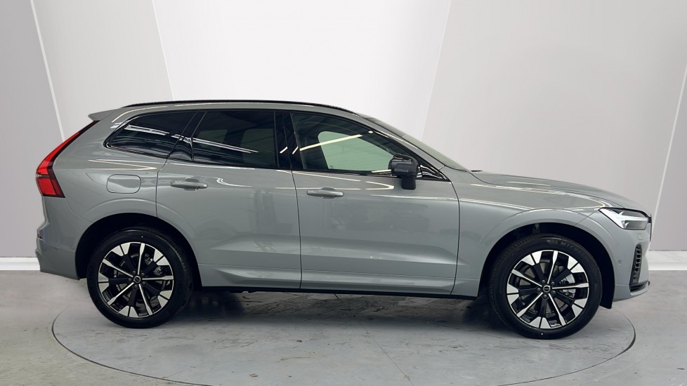 Used Volvo XC60 2026 for sale - 77560613: Photo 3