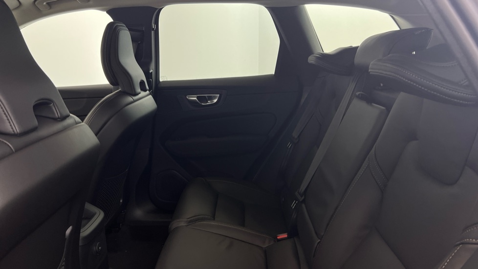 Used Volvo XC60 2026 for sale - 77560613: Photo 32