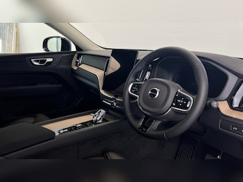 Used Volvo XC60 2026 for sale - 77560613: Photo