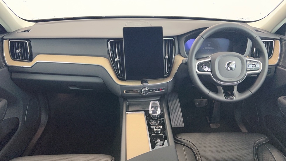 Used Volvo XC60 2026 for sale - 77560613: Photo 5