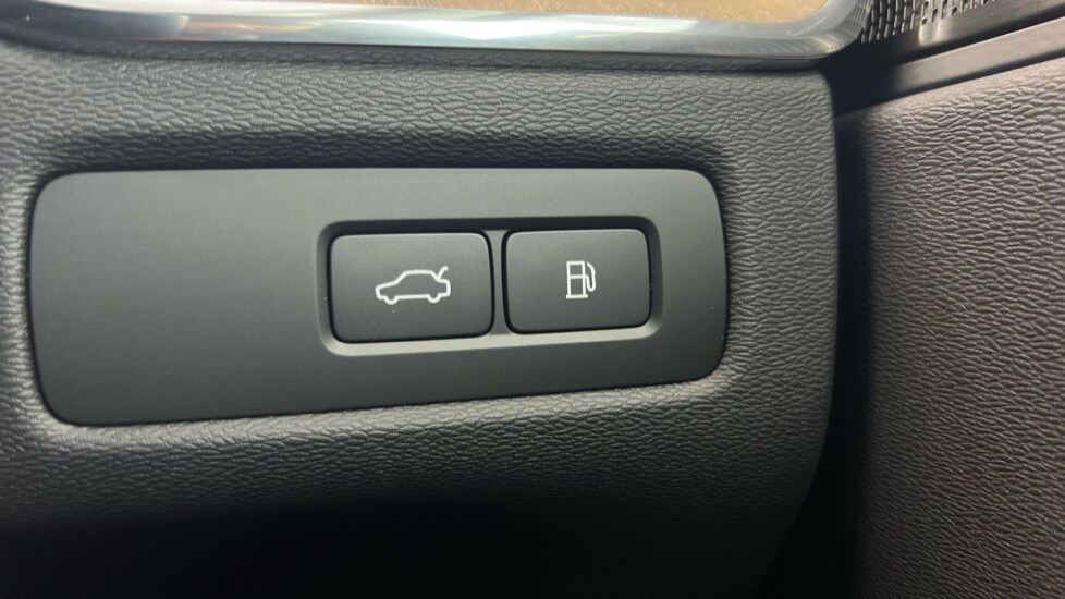 Used Volvo XC60 2026 for sale - 77560613: Photo 61