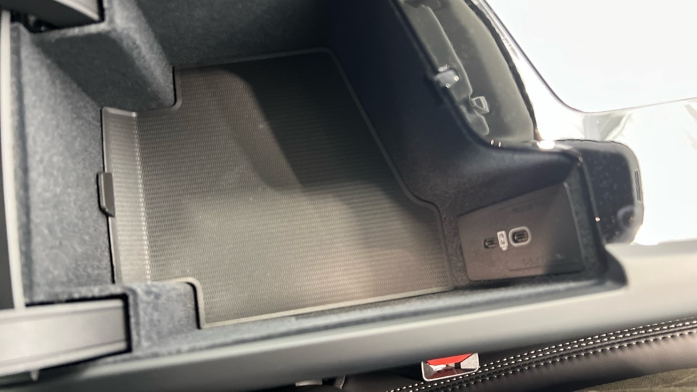 Used Volvo XC60 2026 for sale - 77560613: Photo 63