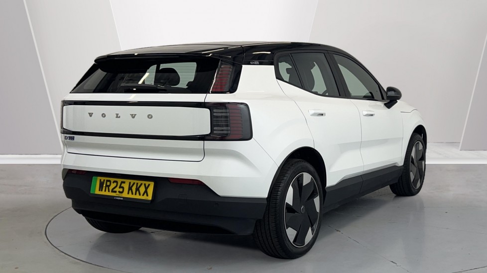Used Volvo EX30 2025 for sale - 75472822: Photo 2