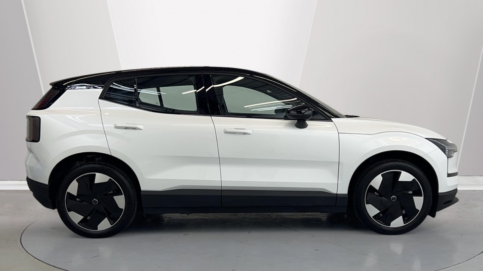 Used Volvo EX30 2025 for sale - 75472822: Photo 3