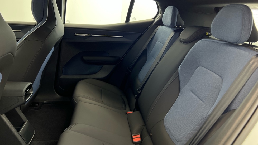 Used Volvo EX30 2025 for sale - 75472822: Photo 33