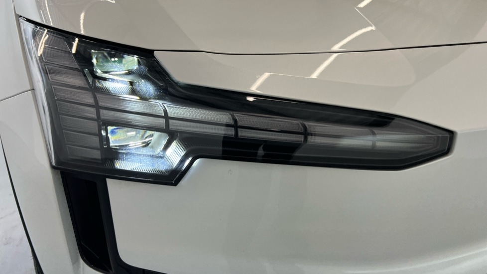 Used Volvo EX30 2025 for sale - 75472822: Photo 40