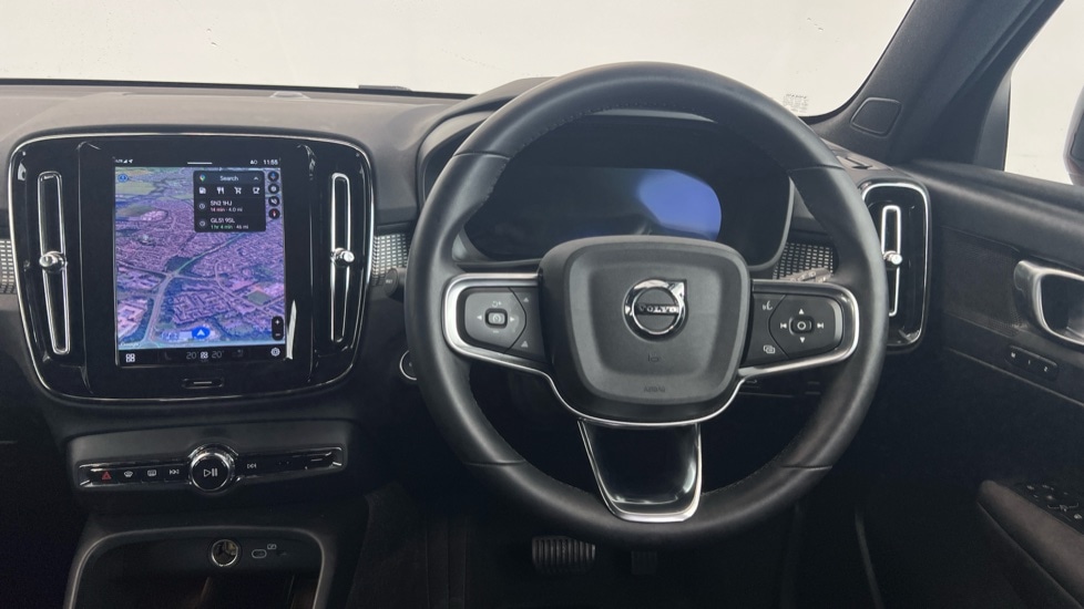 Used Volvo XC40 2025 for sale - 76556860: Photo 10