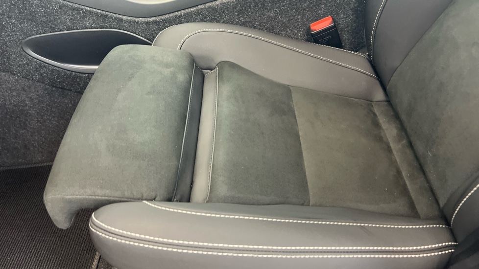 Used Volvo XC40 2025 for sale - 76556860: Photo 37