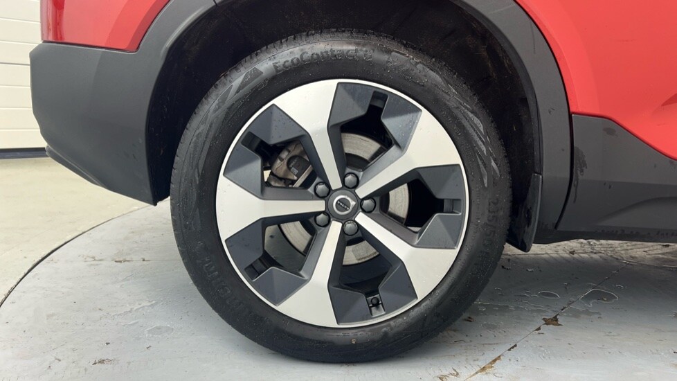 Used Volvo XC40 2025 for sale - 76556860: Photo 47