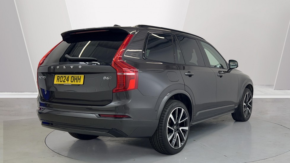 Used Volvo XC90 2024 for sale - 76018243: Photo 2