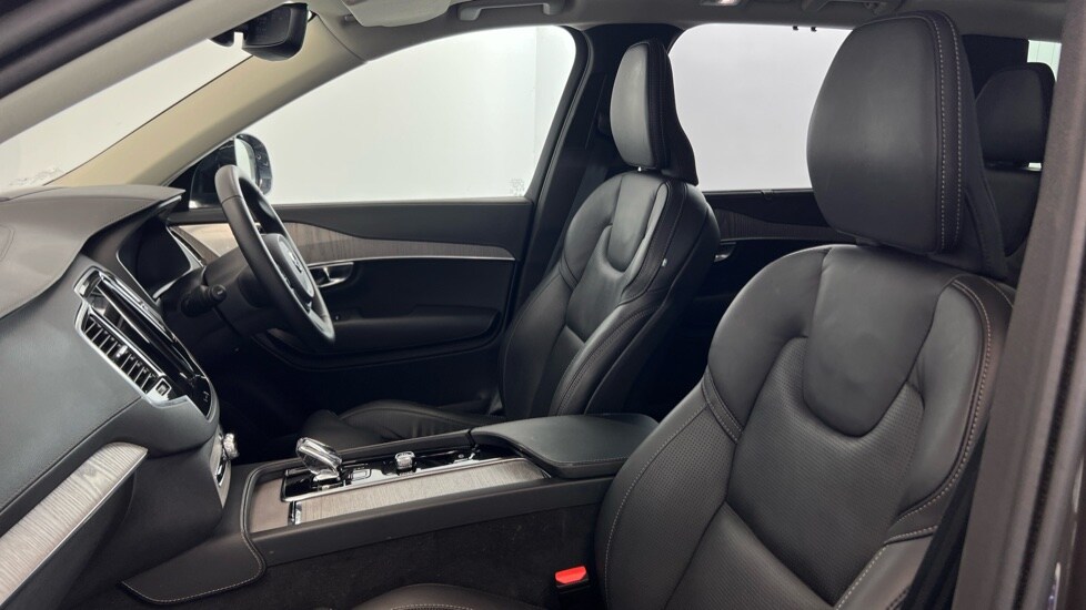 Used Volvo XC90 2024 for sale - 76018243: Photo 37