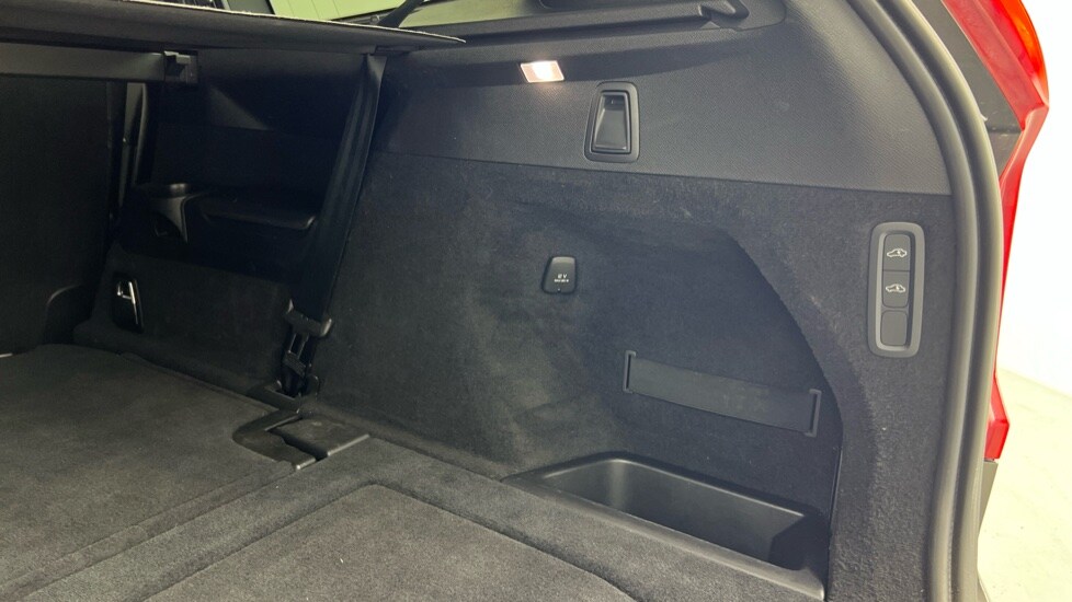 Used Volvo XC90 2024 for sale - 76018243: Photo 39