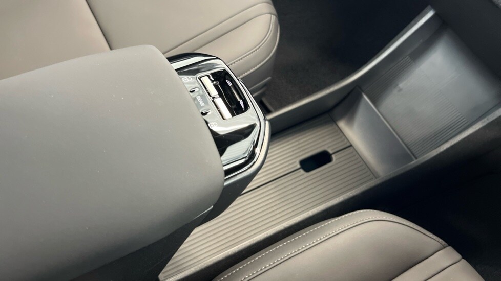 Used Volvo EX30 2025 for sale - 76018099: Photo 27