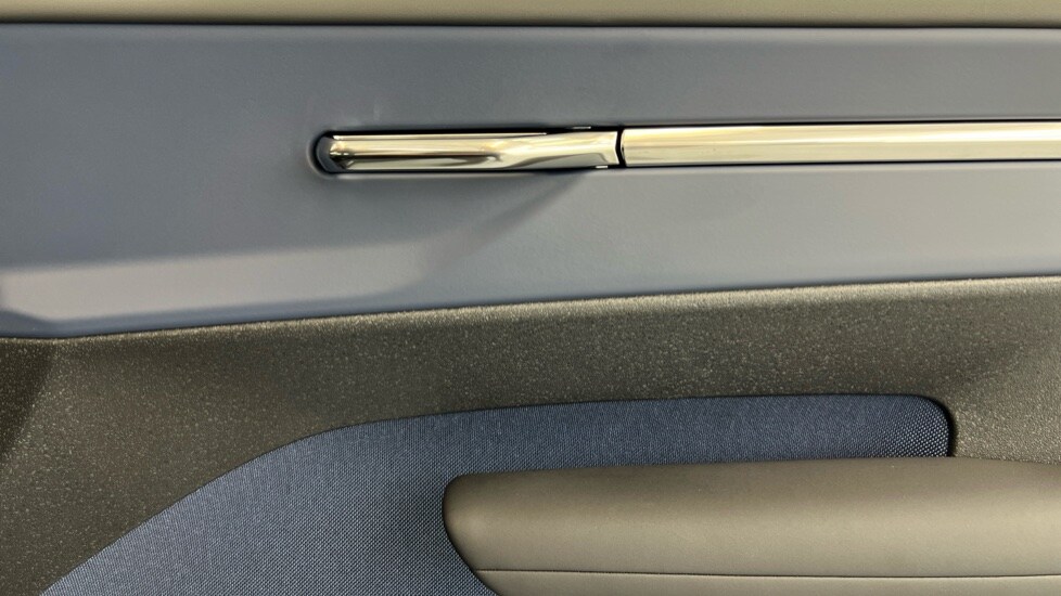 Used Volvo EX30 2025 for sale - 76018099: Photo 29