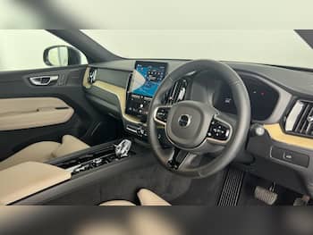 Used Volvo XC60 2025 for sale - 79338148: Photo