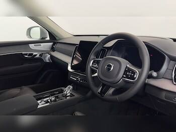 Used Volvo XC90 2025 for sale - 77047565: Photo