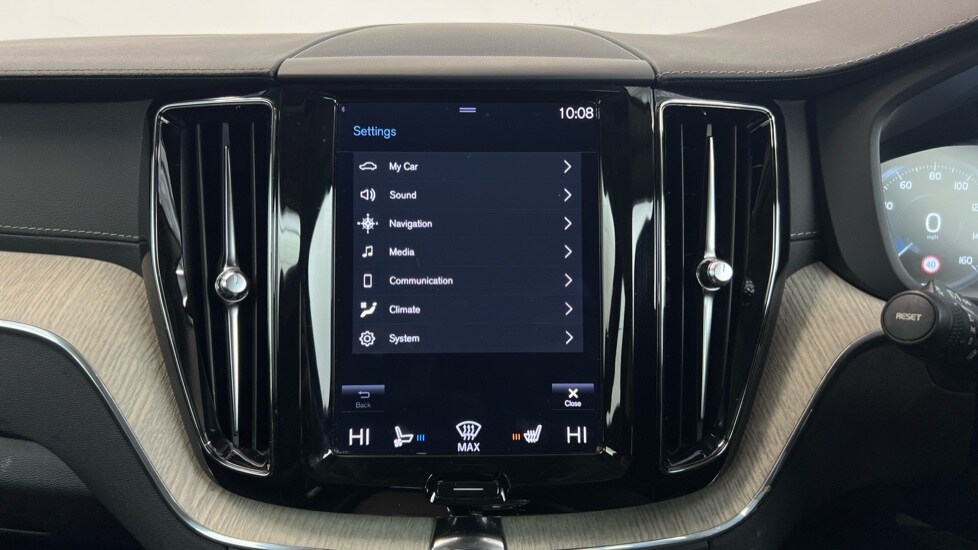 Used Volvo XC60 2021 for sale - 78128933: Photo 65