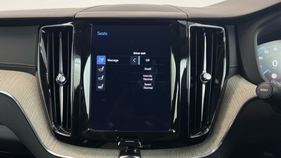 Used Volvo XC60 2021 for sale - 78128933: Photo 69