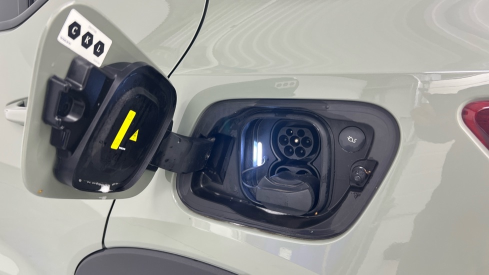 Used Volvo XC40 2024 for sale - 77244675: Photo 16