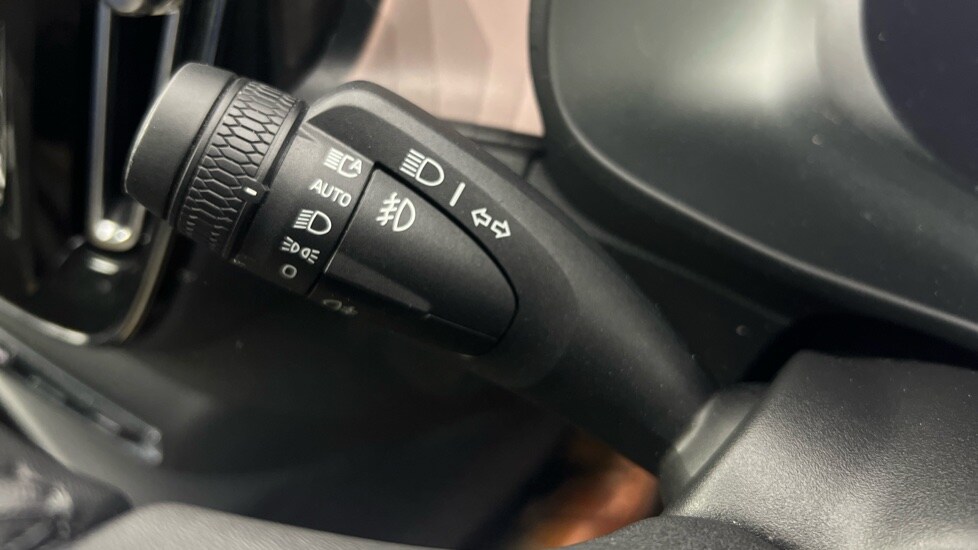 Used Volvo XC40 2024 for sale - 77244675: Photo 20