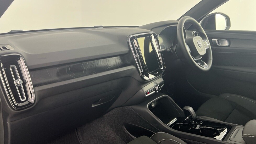 Used Volvo XC40 2024 for sale - 77244675: Photo 36