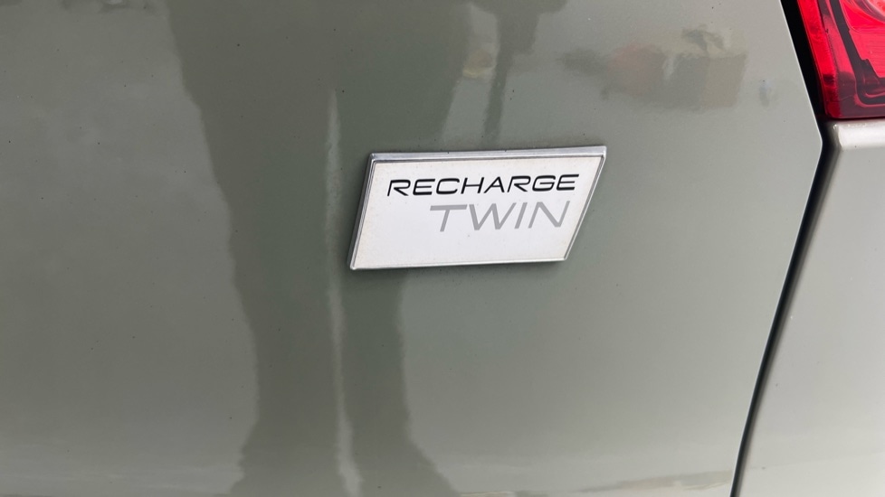 Used Volvo XC40 2024 for sale - 77244675: Photo 51