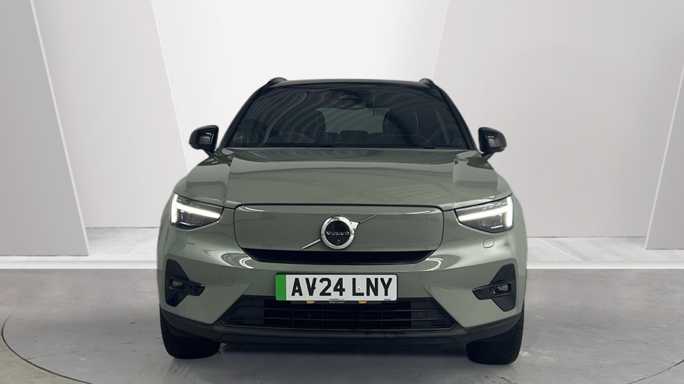 Used Volvo XC40 2024 for sale - 77244675: Photo 8