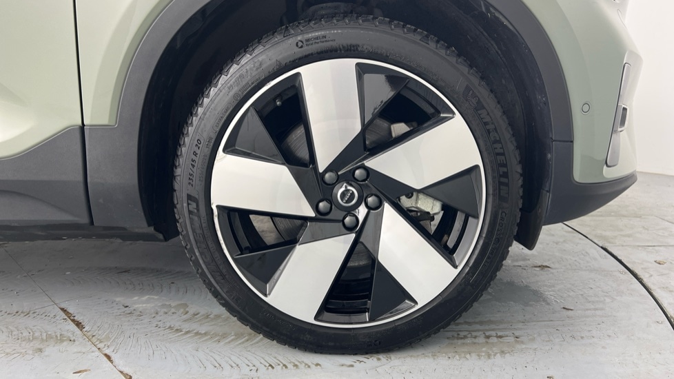 Used Volvo XC40 2024 for sale - 77244675: Photo 9