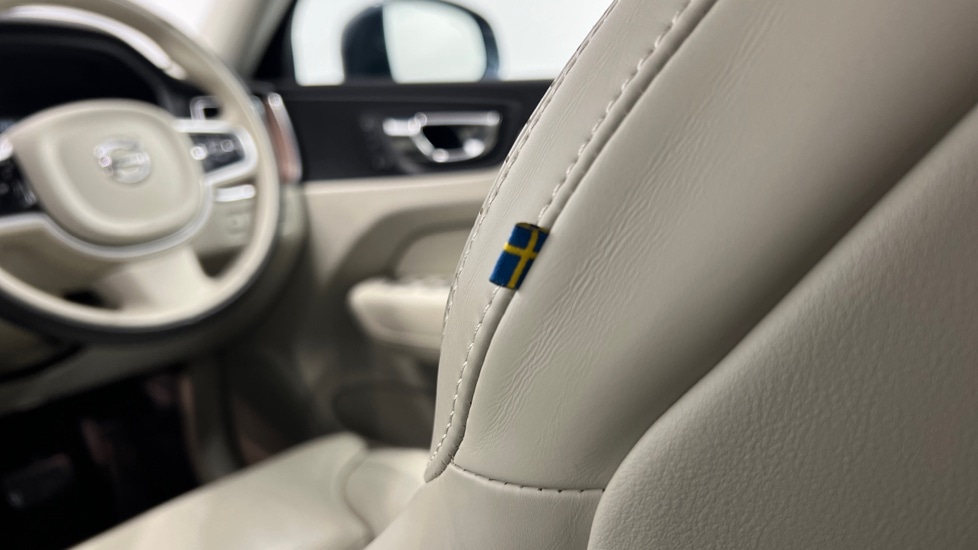 Used Volvo XC60 2019 for sale - 77732393: Photo 22