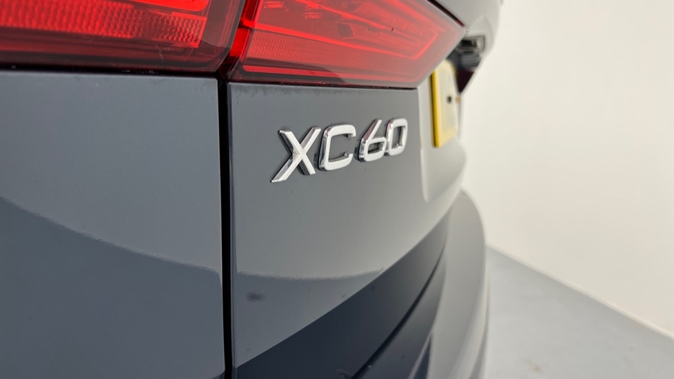 Used Volvo XC60 2019 for sale - 77732393: Photo 43