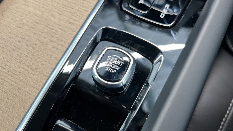 Used Volvo XC60 2026 for sale - 77648095: Photo 27