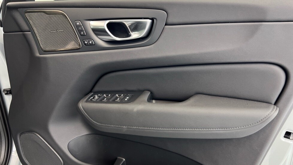 Used Volvo XC60 2026 for sale - 77648095: Photo 29
