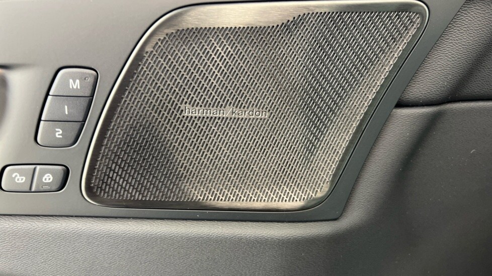 Used Volvo XC60 2026 for sale - 77648095: Photo 42